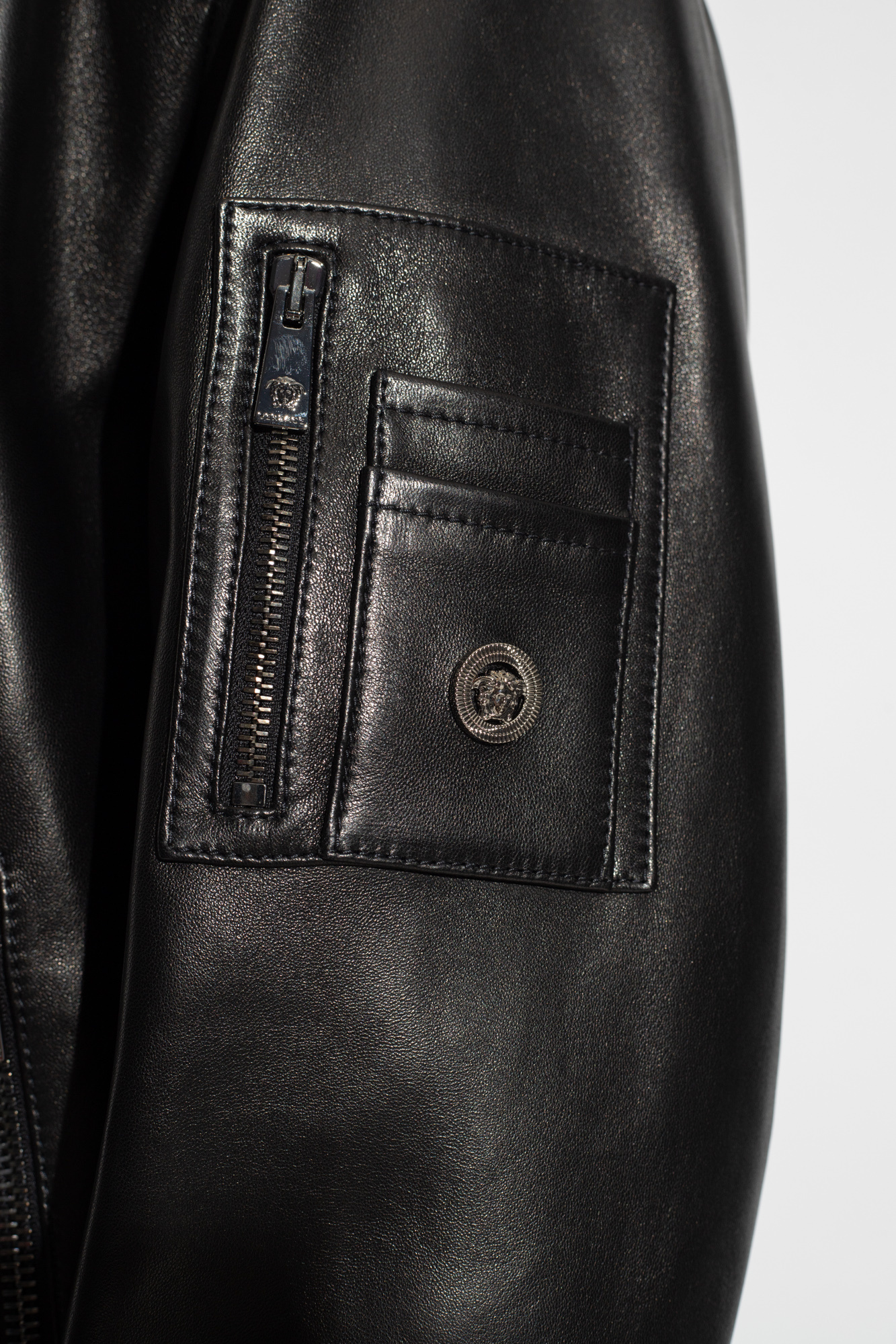 ジャケットその他 VERSACE Men Jacket 1013867 1A114151KF70 BROWN Versace Allover Versace Down Jacket - Men – myCompañero